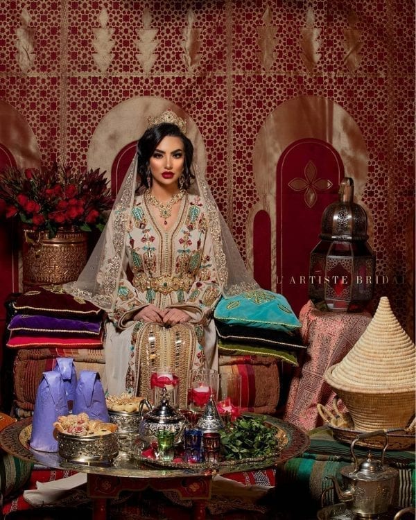 Museum Socialistisch Soedan Marrakesh Sofa | BASMA Weddings is je bruiloft decoratiepartner